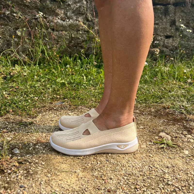 OrthoVella™ - ComfortStride Orthopedic Sneakers for Women