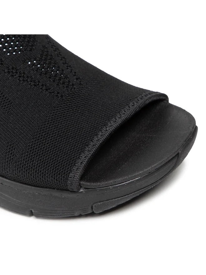 Arch Fit City Slip-On Sandals - Black