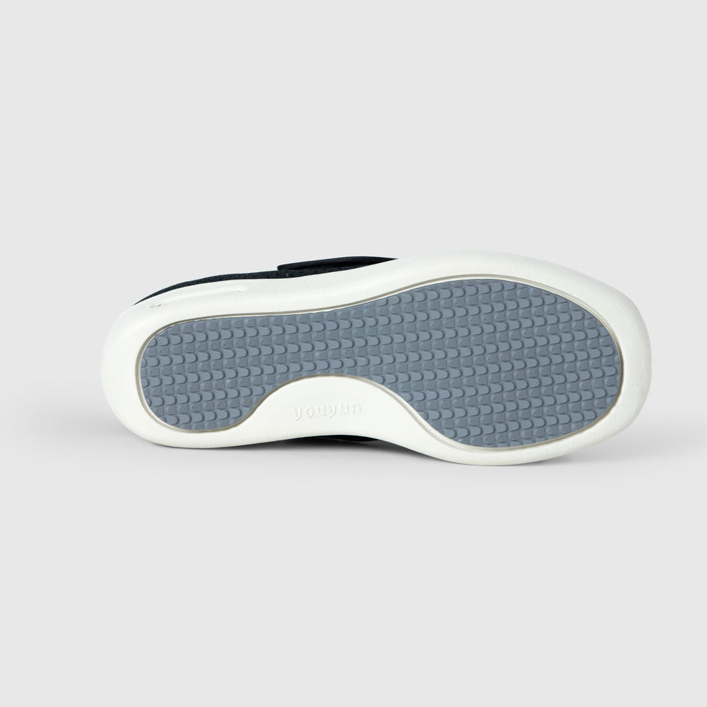 Chloe Stretch No-Tie Wide Shoes w/ Adjustable Closure - Black