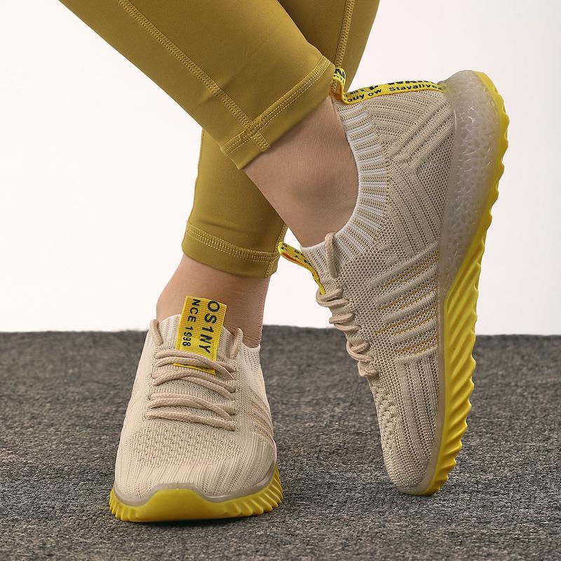 VerveStride Knit™ – Lightweight Colorblock Sneakers