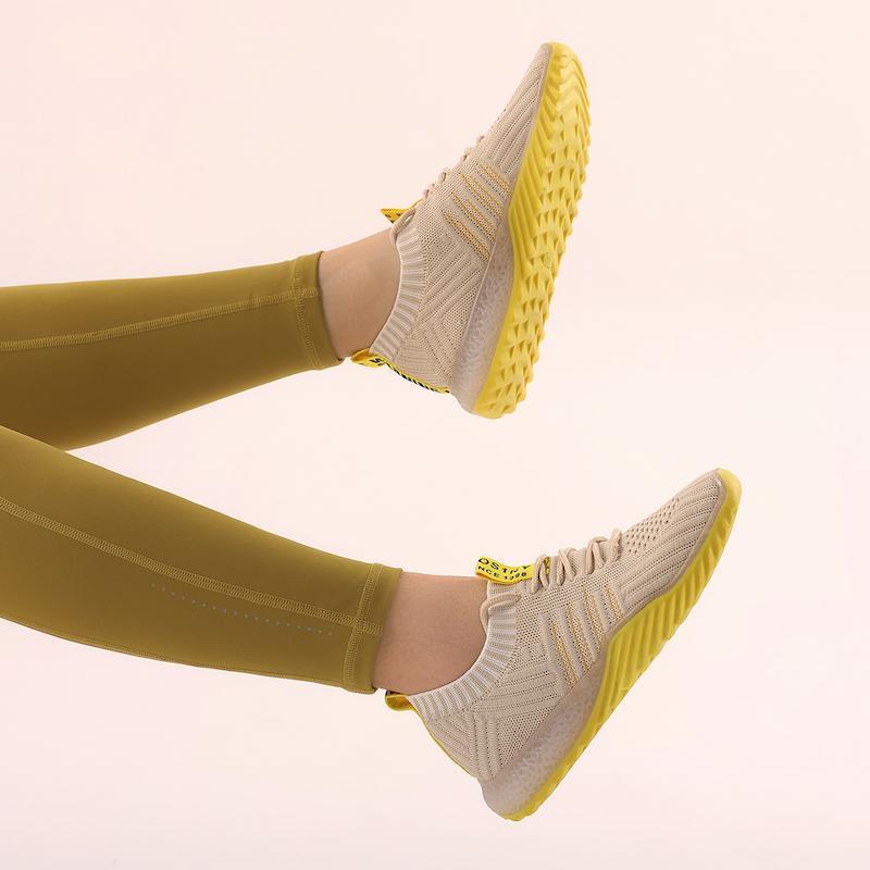 VerveStride Knit™ – Lightweight Colorblock Sneakers